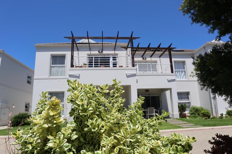 2 Bedroom Property for Sale in Somerset West Western Cape